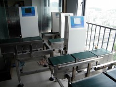 重量檢測機(jī)在食品包裝設(shè)備中的關(guān)鍵作用及應(yīng)用